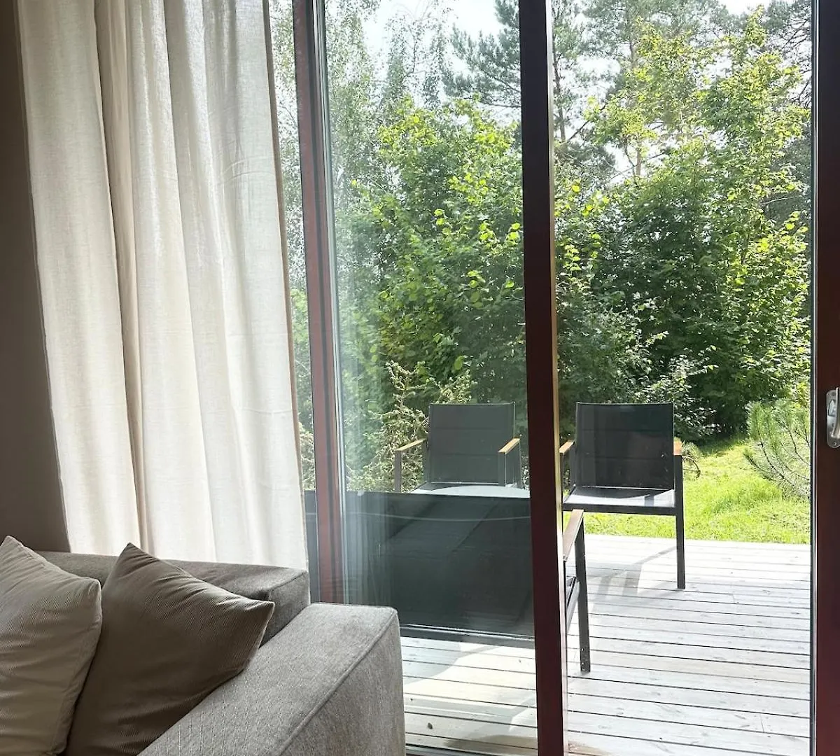 Charming 2-Bedroom Apartment In Bergen Near The Light Rail
